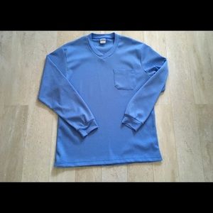 Men’s waffle light weight pullover in Medium